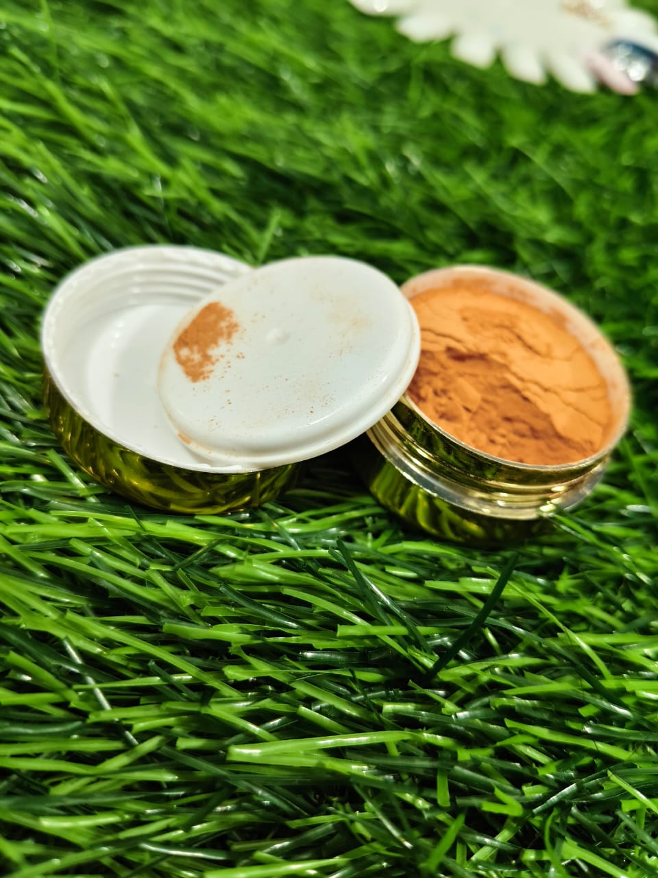 RB Magic Makeup One Base, Flawless Finish